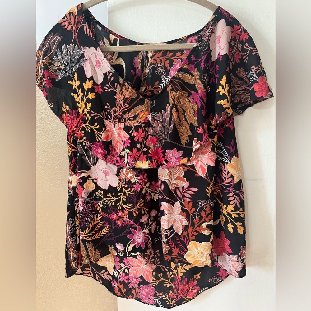 Chelsea28 Black Floral Ruffled Blouse SzM Elegant Feminine Workcore Academia